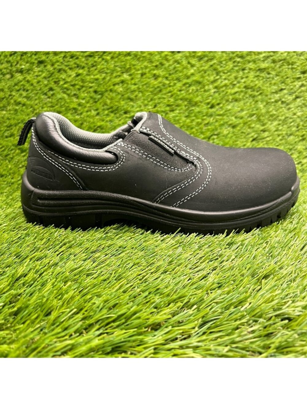 Avenger Foreman Womens Size 6.5 Black Composite Toe Slip On Safety Work Shoes